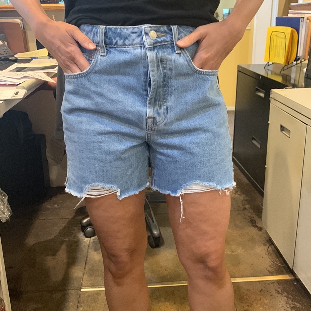 Gianni Bini Denim Cut off Shorts